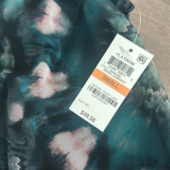 INC Sleevless Top with Silver accents size Small Green and Pink - Picture 4 of 6